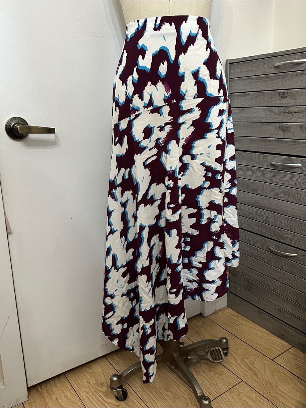 Abstract Floral Midi Skirt in White and Plum